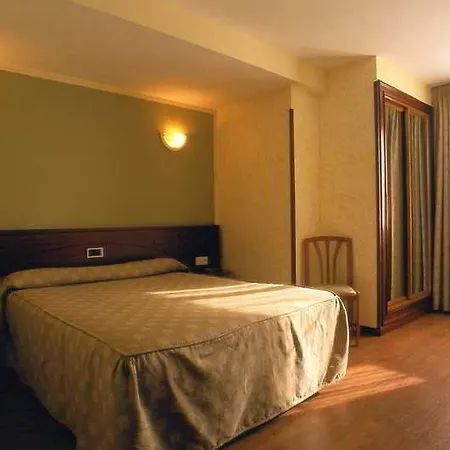 De Hotel 3*